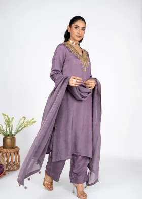 Kumud Lilac Silk Kurta Set With Duppata