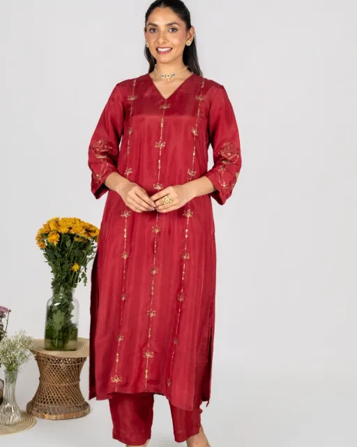 Rumi Red kurta set