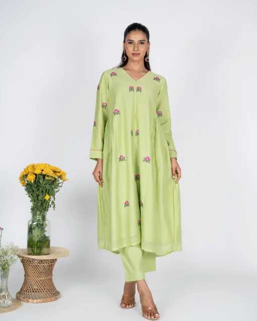 Naaz Floral kurta set