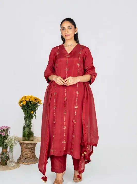 Rumi Red kurta set with Dupatta